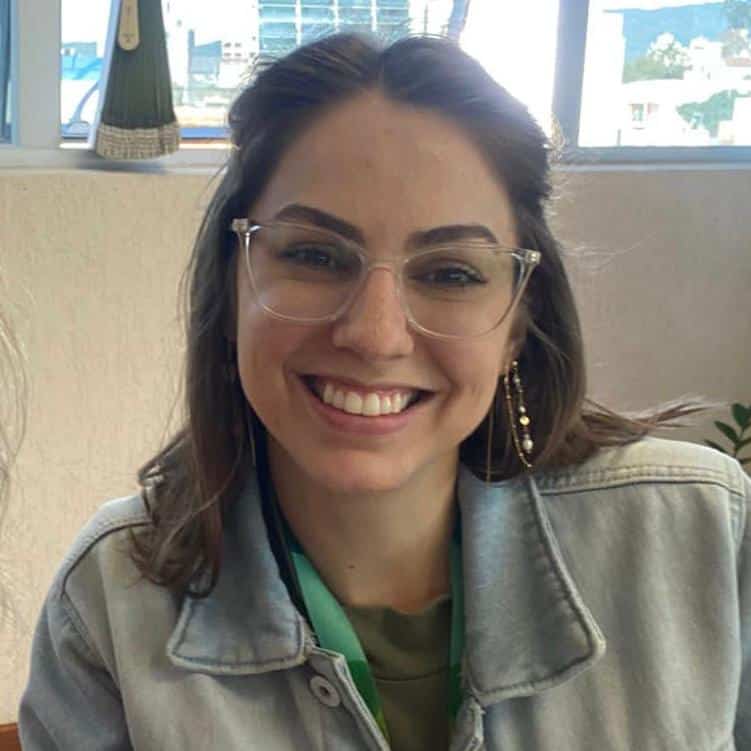 Fernanda de Oliveira, Gerente de Projetos